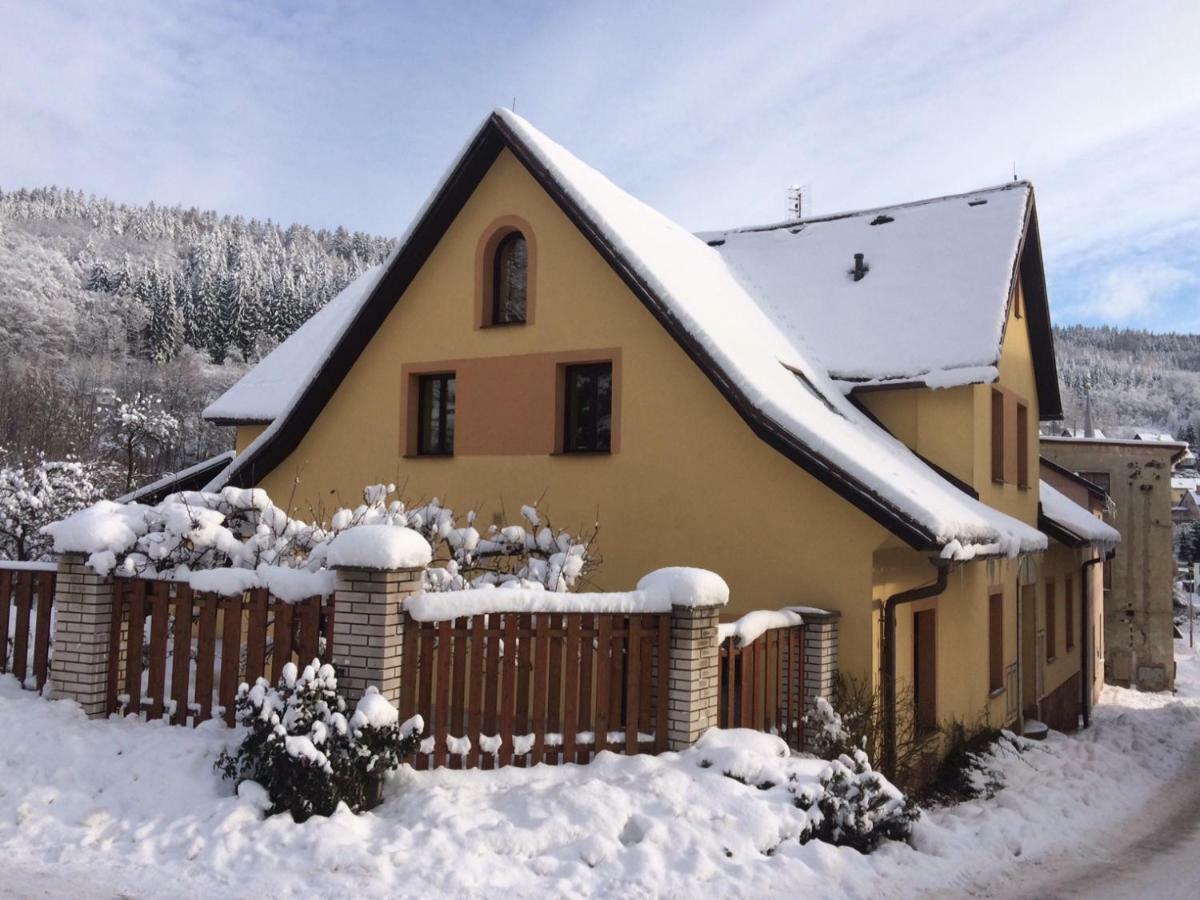 Svoboda nad Úpou Vegzion - Vegan B&B מראה חיצוני תמונה